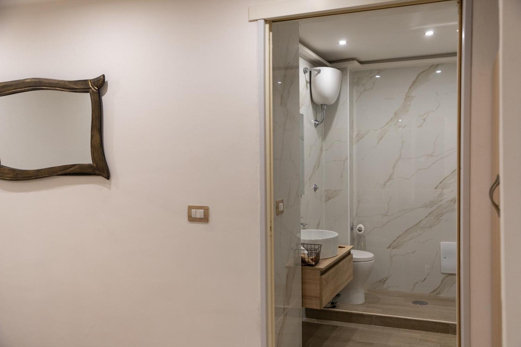 Il Basso Mini Apartment Naples Exterior photo